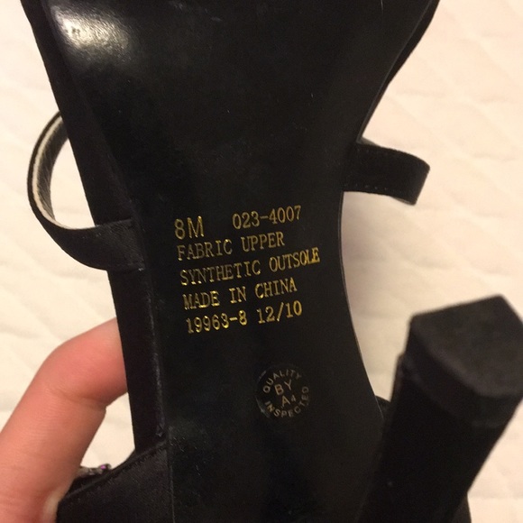 Jacqueline Ferrar Sexy Black Heels - Picture 5 of 7